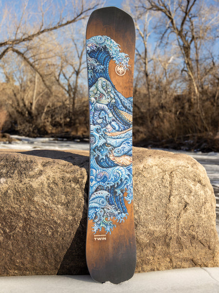 Never Summer x Randal Roberts Snowboard | Shaper Twin 156cm